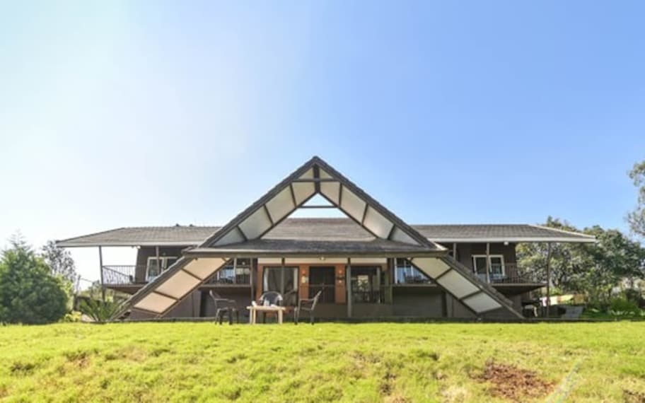 Panchgani Dala Mare Bungalow Landscape Image